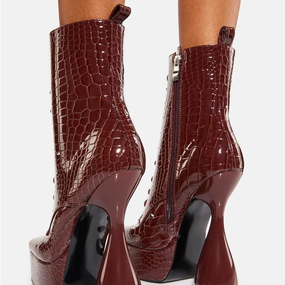 Sold- Azalea Wang Enzo Brown Faux Leather Croc Dolls Kill Platform Heel Boot - Picture 10 of 10